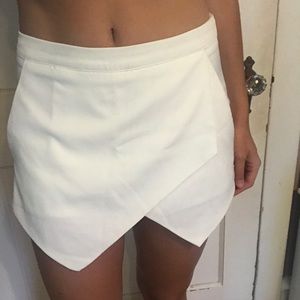Missguided Envelope Shorts
